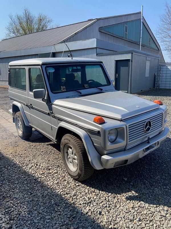 Gebraucht Mercedes 300 1993 Silber SUV