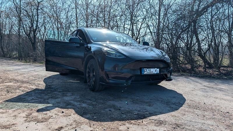 Gebraucht Tesla Model Y Performance 188 kW (256 PS) 2023 Schwarz SUV