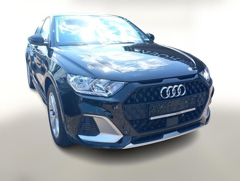 Mythosschwarz metallic Gebraucht 2021 Audi A1 Design Kleinwagen | 24.334 € (Fairer Preis) - Bild 1/4