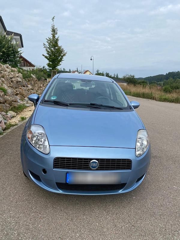 Blau Gebraucht 2006 Fiat Punto Kleinwagen | 3.000 € - Bild 1/4