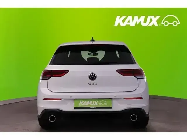 Gebraucht VW Golf VIII GTI 245 PS (180 kW) 2023 Weiß Limousine