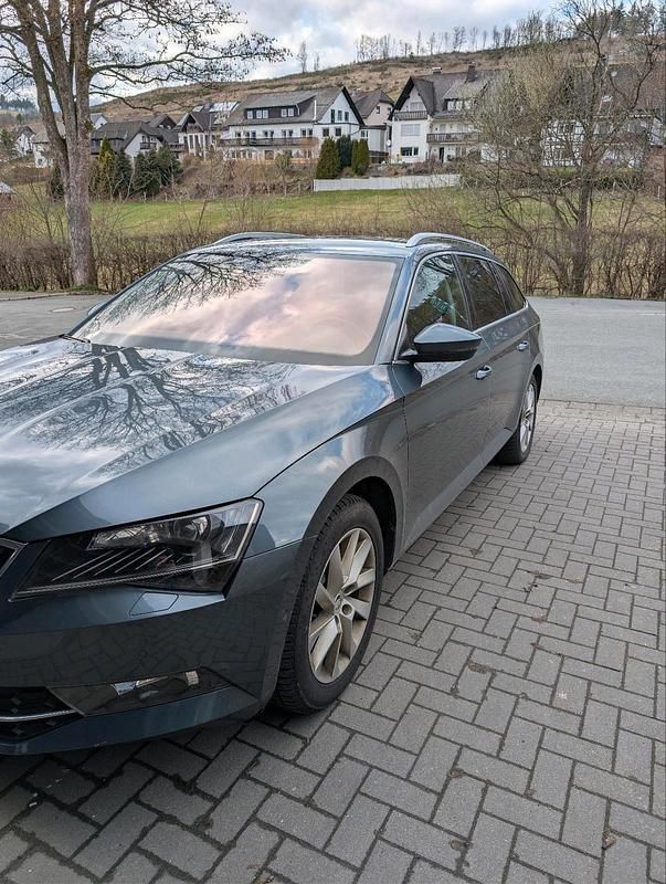 Gebraucht Skoda Superb Style 150 PS (110 kW) 2018 Kombi