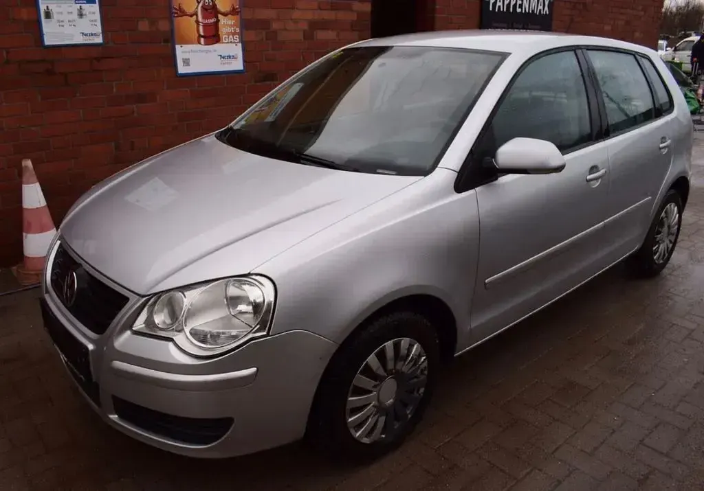 Gebraucht VW Polo 54 PS (39 kW) 2007 Silber Kleinwagen