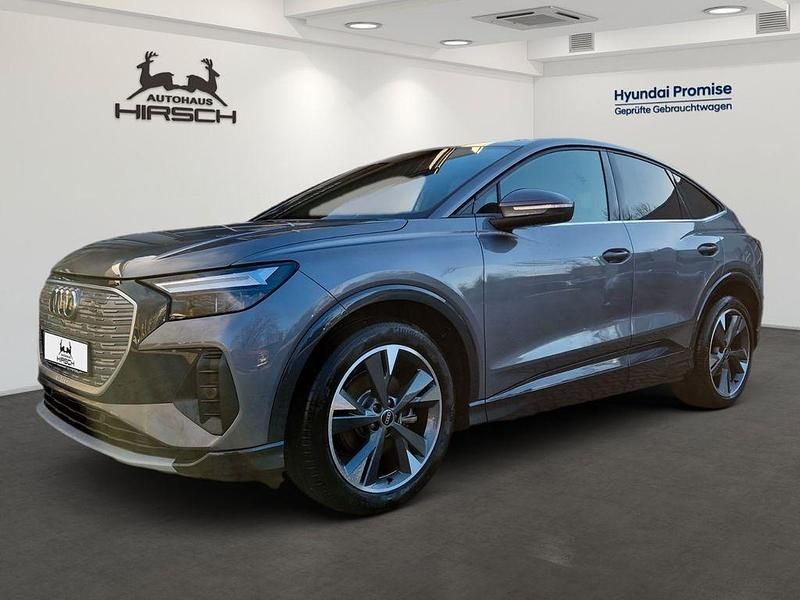 Grau Gebraucht 2022 Audi Q4 e-tron SUV | 29.990 € (Etwas zu teuer) - Bild 1/4