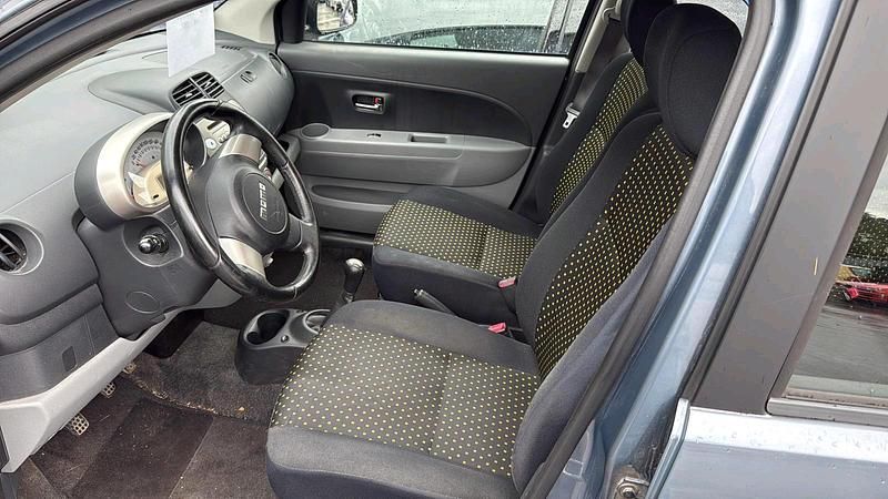 Gebraucht Daihatsu Sirion 67 PS (49 kW) 2008 Grau Kleinwagen