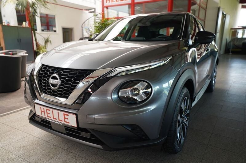 Grau Gebraucht 2024 Nissan Juke Acenta SUV | 19.490 € (Superpreis) - Bild 1/4