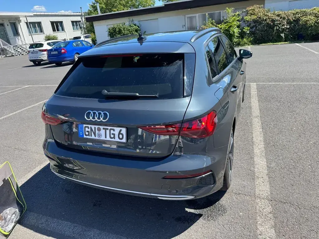 Gebraucht Audi A3 Advanced 150 PS (110 kW) 2021 Grau Limousine
