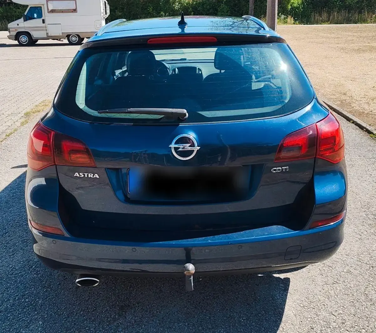 Gebraucht Opel Astra 165 PS (121 kW) 2012 Blau Kombi