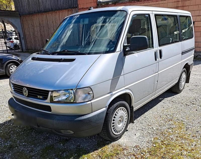 Gebraucht VW T4 88 PS (64 kW) 2002 Silber Van