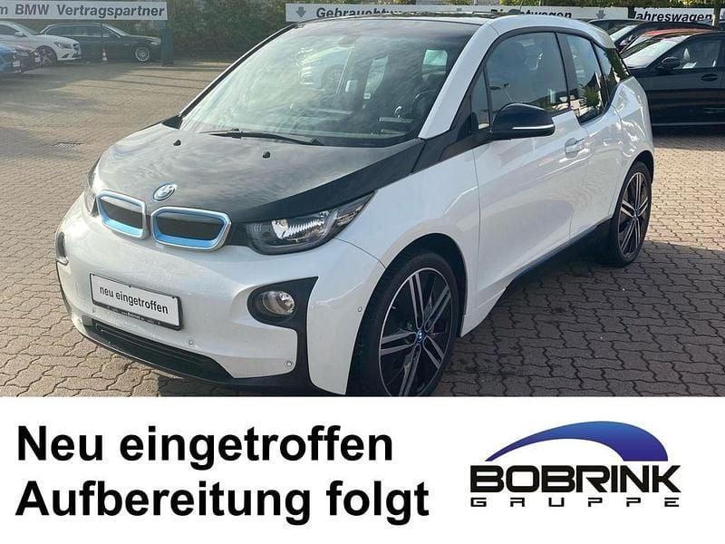 Weiß Gebraucht 2016 BMW i3 Comfort Edition Kleinwagen | 11.950 € (Fairer Preis) - Bild 1/3