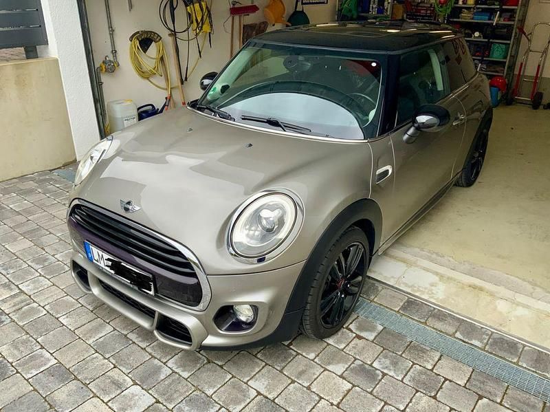 Usado Mini Cooper 136 HP (100 kW) 2017 Cinzento Citadino