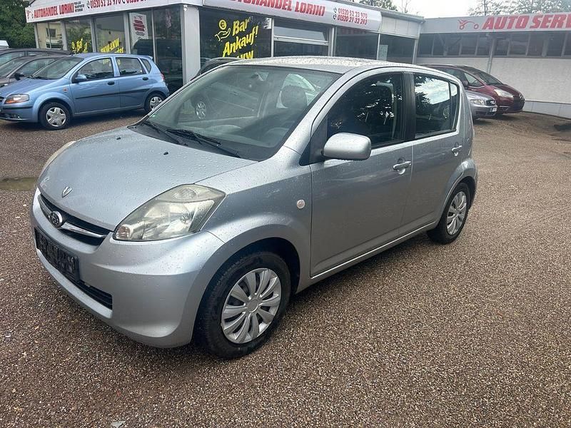 Silber Gebraucht 2008 Subaru Justy Trend Kleinwagen | 1.990 € (Guter Preis) - Bild 1/4