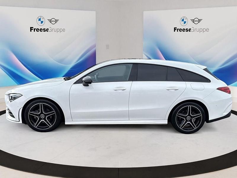 Gebraucht Mercedes CLA180 AMG line 136 PS (100 kW) 2023 Weiß Limousine