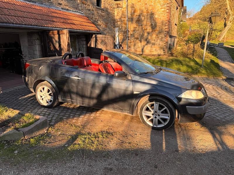 Gebraucht Renault Mégane Cabriolet 133 PS (97 kW) 2005 Grau Cabrio