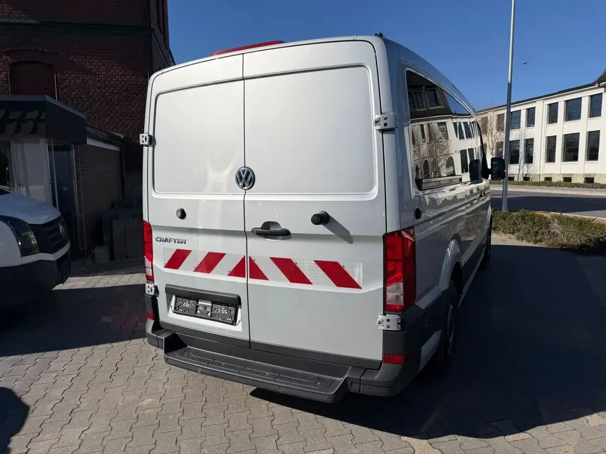 Gebraucht VW Crafter 177 PS (130 kW) 2018 Silber Van