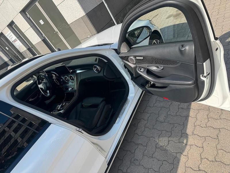Gebraucht Mercedes C250 204 PS (150 kW) 2015 Weiß Kombi