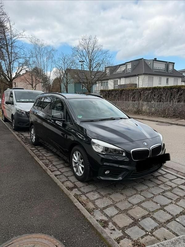 Second-hand BMW 218 150 CP (110 kW) 2015 Negru Break