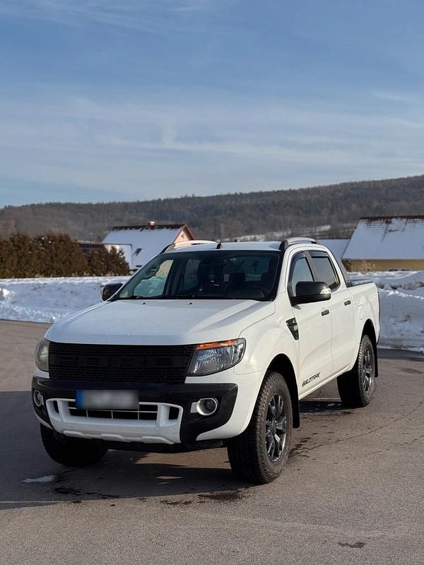 Gebraucht Ford Ranger Wildtrack 200 PS (147 kW) 2015 Weiß Pickup