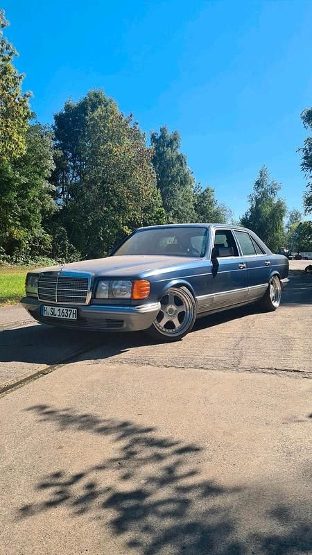 Blau Gebraucht 1985 Mercedes 280 Limousine | 4.500 € - Bild 1/4