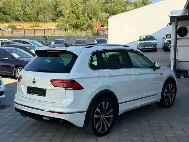 Gebraucht VW Tiguan Highline 190 PS (139 kW) 2019 Weiß SUV