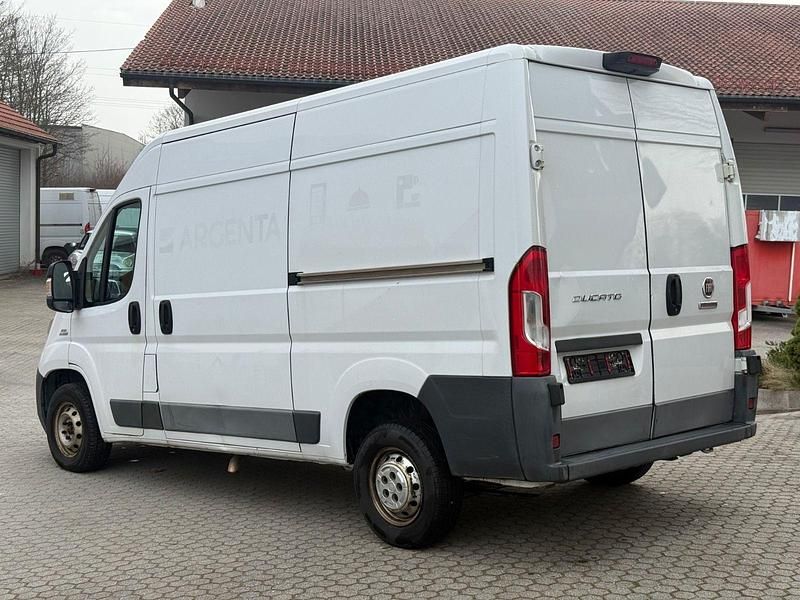 Gebraucht Fiat Ducato 131 PS (96 kW) 2015 Weiß Van