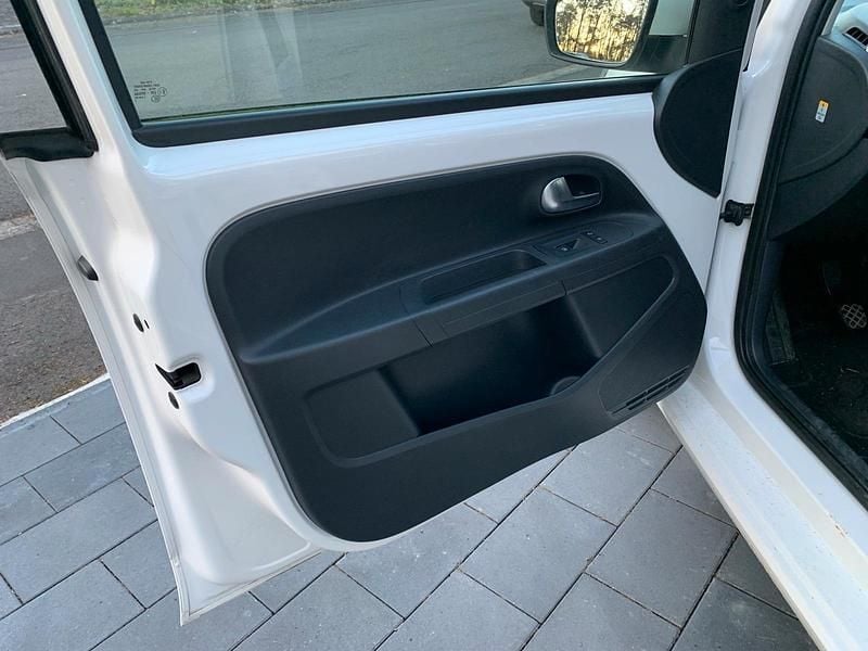 Gebraucht VW up! 60 PS (44 kW) 2012 Weiß Kleinwagen
