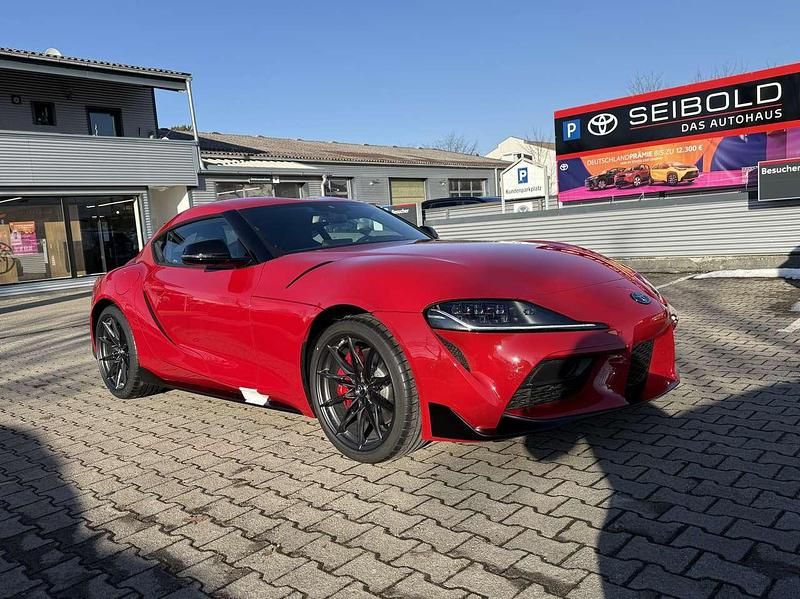 Neu Toyota Supra 340 PS (250 kW) 2026 A61 crimson red Coupé