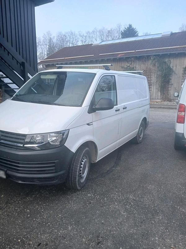 Gebraucht VW Transporter 150 PS (110 kW) 2017 Weiß Van