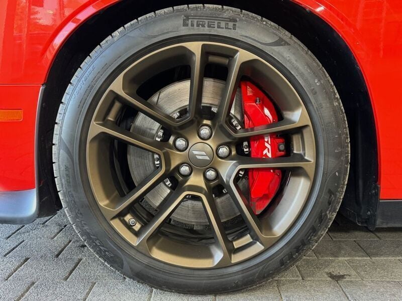 Gebraucht Dodge Challenger 491 PS (361 kW) 2022 Go mango Coupé