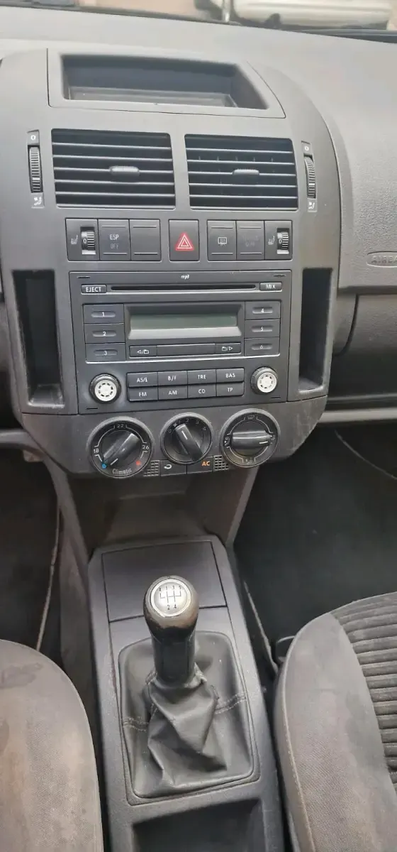 Gebraucht VW Polo 80 PS (58 kW) 2008 Grau Kleinwagen