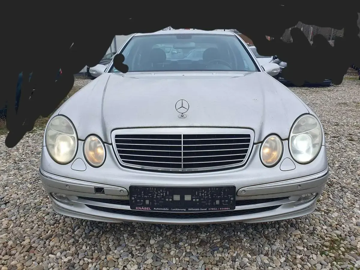 Brugt Mercedes E320 Avantgarde 224 HK (164 kW) 2005 Sølv Sedan
