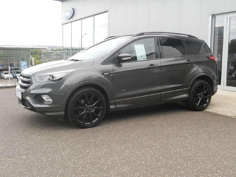 Gebraucht Ford Kuga ST-Line 242 PS (177 kW) 2018 Magneticgrau (metallic) SUV