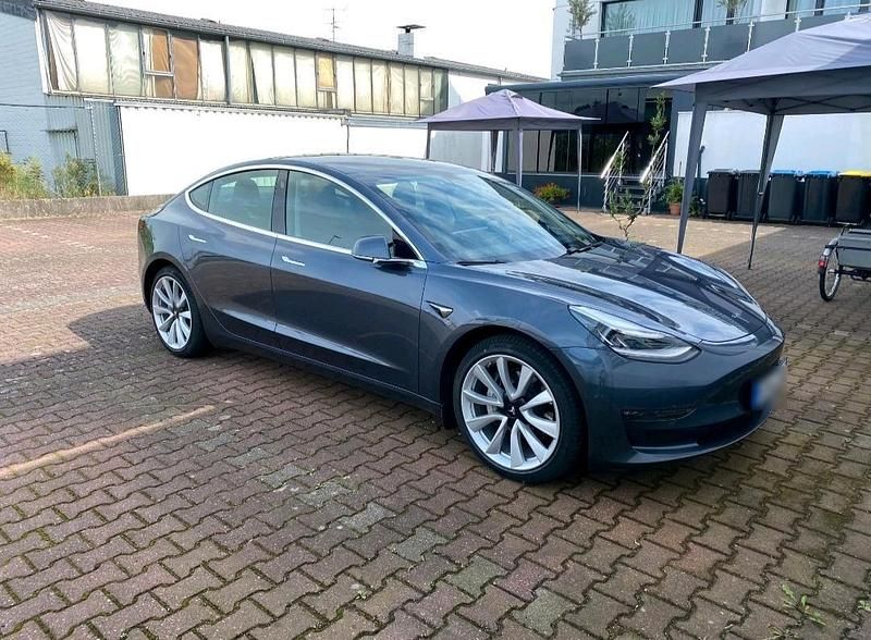 Gebraucht Tesla Model 3 350 kW (476 PS) 2020 Grau Limousine