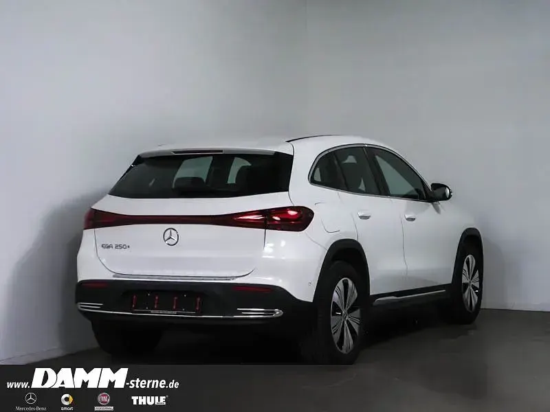 Gebraucht Mercedes EQA250+ Progressive 139 kW (190 PS) 2025 Weiß SUV