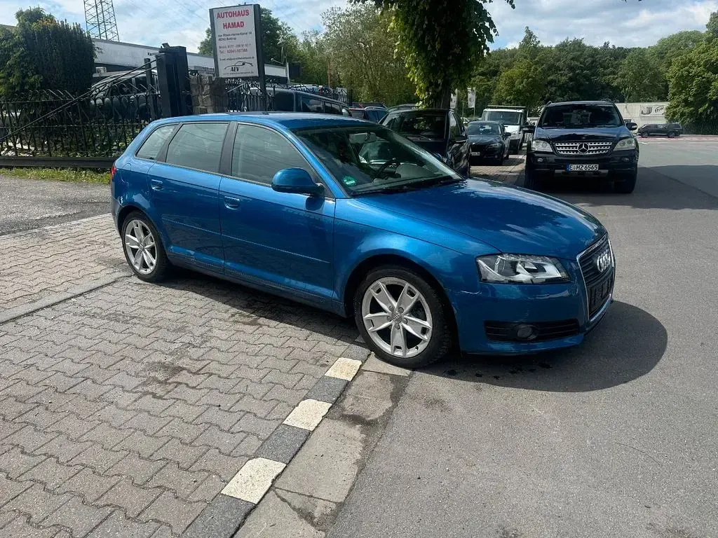 Second-hand Audi A3 Ambition 125 CP (91 kW) 2009 Albastru Hatchback