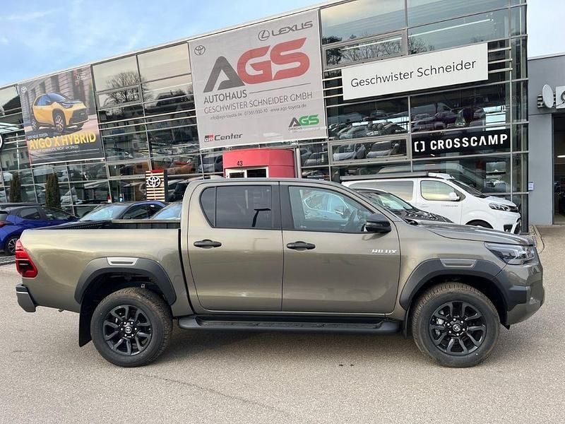 Neu Toyota HiLux 204 PS (150 kW) 2026 Bronze Pickup