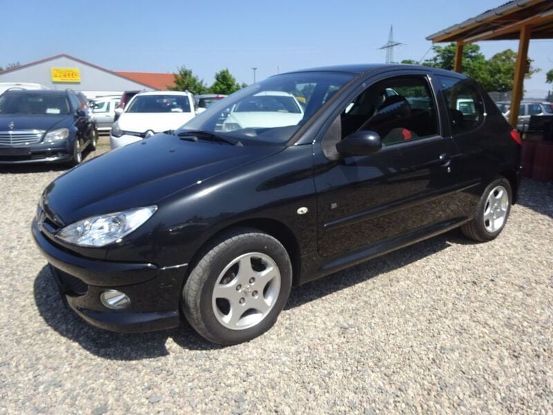 Schwarz Gebraucht 2006 Peugeot 206 Limousine | 900 € (Superpreis) - Bild 1/4