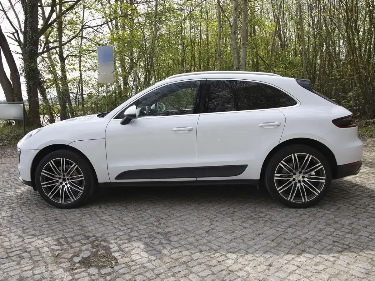 Gebraucht Porsche Macan S 258 PS (189 kW) 2016 Weiß SUV