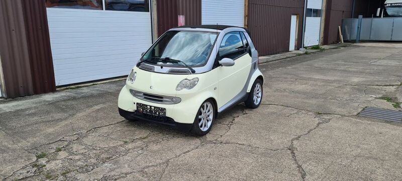 Beige Gebraucht 2005 Smart ForTwo Cabrio Passion Cabrio | 850 € (Superpreis) - Bild 1/4