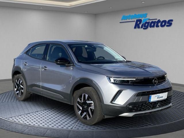 Kontrast grau/quarz silber Gebraucht 2022 Opel Mokka Elegance SUV | 18.950 € (Fairer Preis) - Bild 1/4