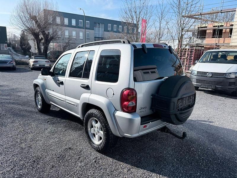Gebraucht Jeep Cherokee Limited 211 PS (155 kW) 2003 Silber SUV
