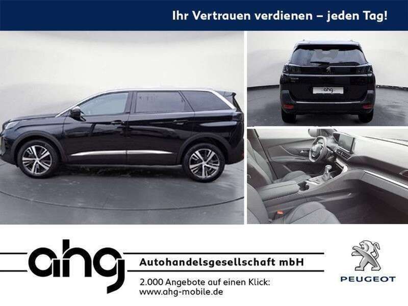 Metallic perla nera0schwarz Gebraucht 2023 Peugeot 5008 Allure Van / Kleinbus | 29.988 € (Fairer Preis) - Bild 1/4