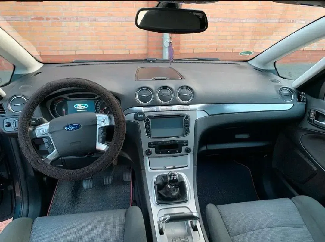 Gebraucht Ford S-MAX S 175 PS (128 kW) 2009 Grau Van / Kleinbus