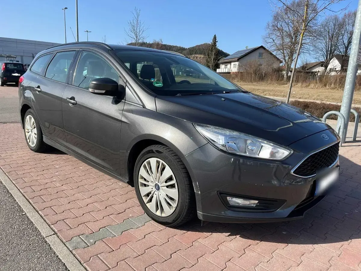 Gebraucht Ford Focus 120 PS (88 kW) 2015 Kombi