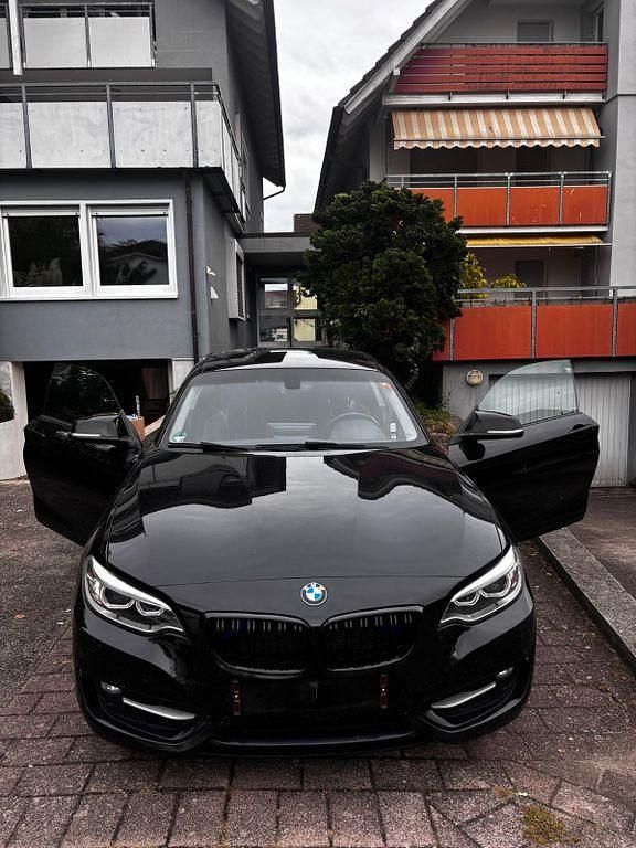 Gebraucht BMW 218 Sport Line 136 PS (100 kW) 2016 Schwarz Coupé