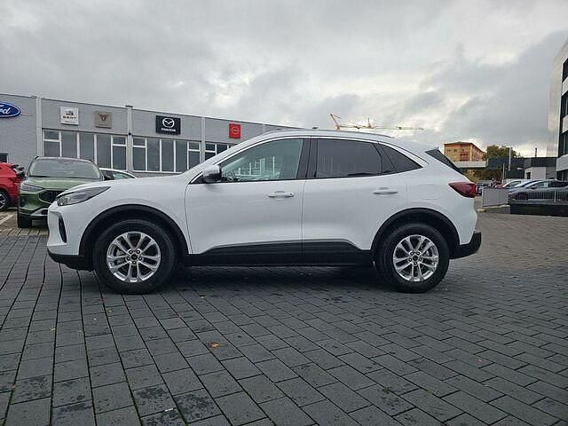 Neu Ford Kuga Titanium 150 PS (110 kW) 2025 Frozen white SUV