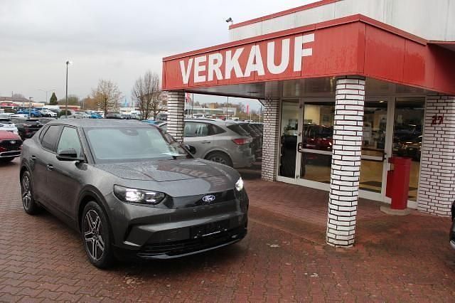 Magneticgrau (metallic) Gebraucht 2024 Ford Capri Premium SUV | 42.790 € (Superpreis) - Bild 1/4