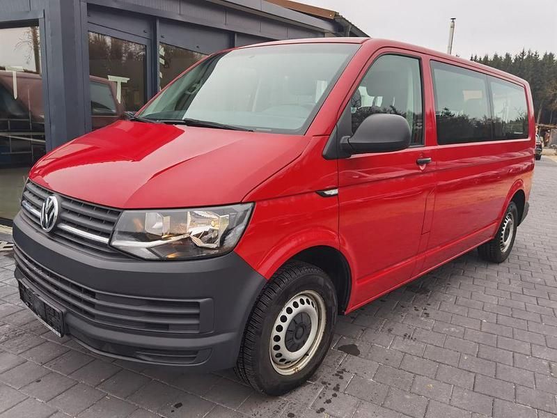 Gebraucht VW Transporter 150 PS (110 kW) 2018 Rot Van