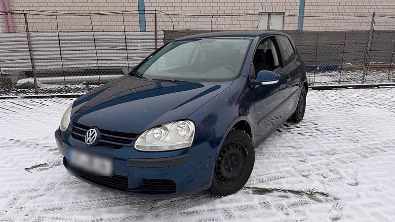 Gebraucht VW Golf V 102 PS (75 kW) 2005 Blau Kleinwagen