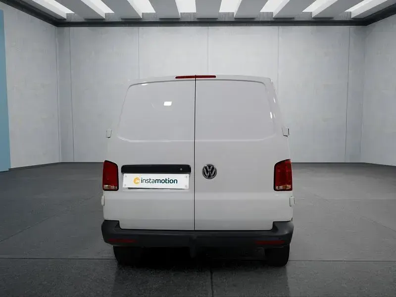 Gebraucht VW T6.1 150 PS (110 kW) 2021 Weiß Van